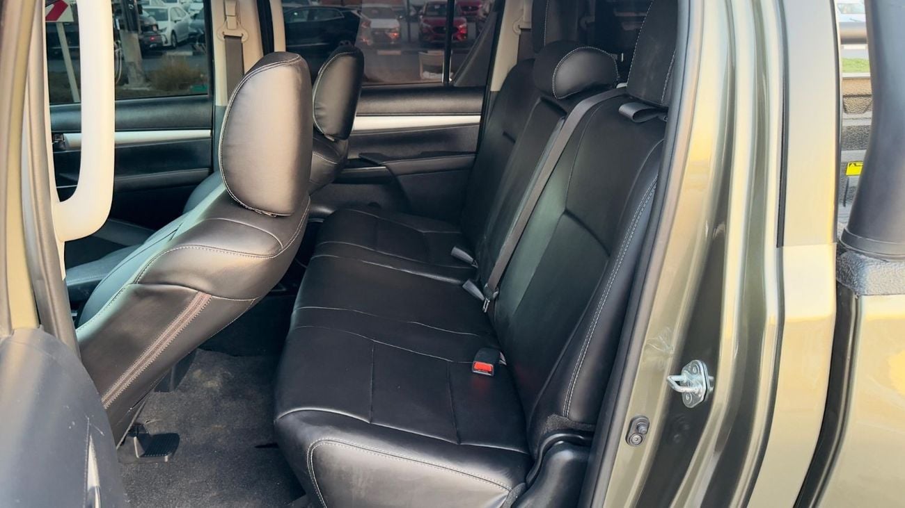 Toyota Hilux OFF-ROAD MODIFIED | 2.8L DIESEL ENGINE | RHD | 2018