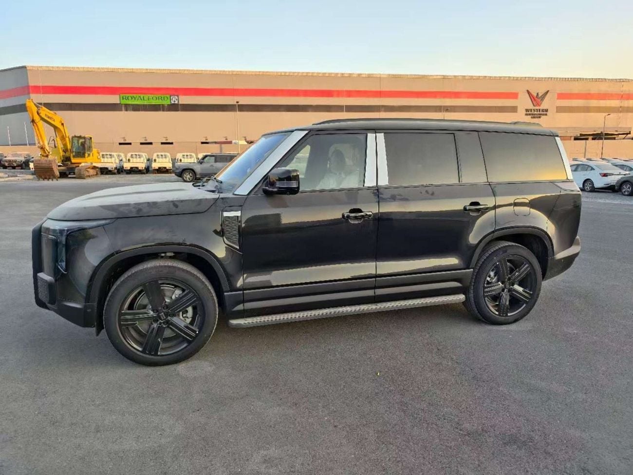 روكس 01 7 seats black- orange