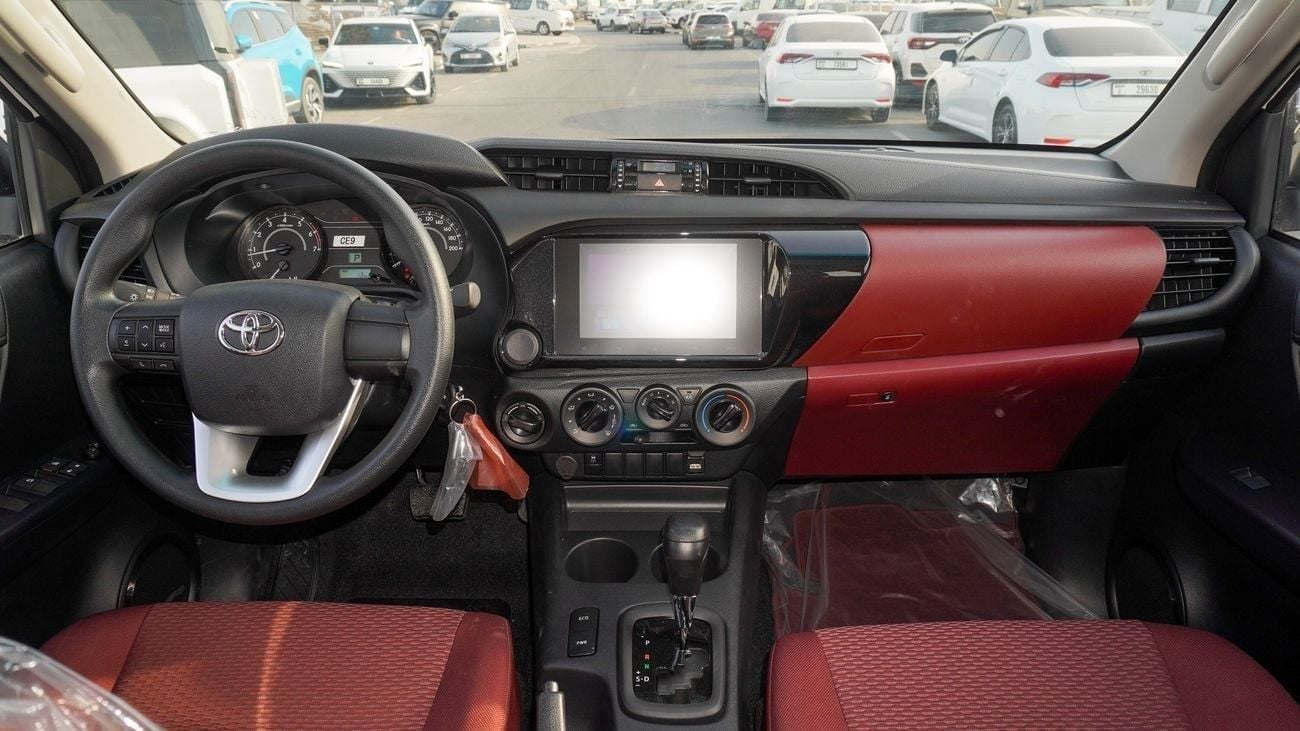 تويوتا هيلوكس DLX 2.7L 4WD A/T