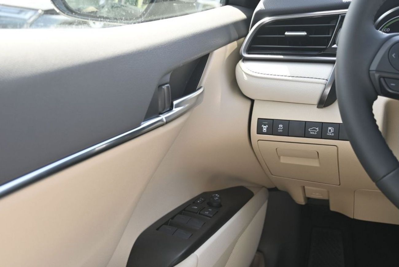 تويوتا كامري Toyota Camry GLE 2.5L Hybrid, Sedan, FWD, 4Doors , Model 2024, Color Black