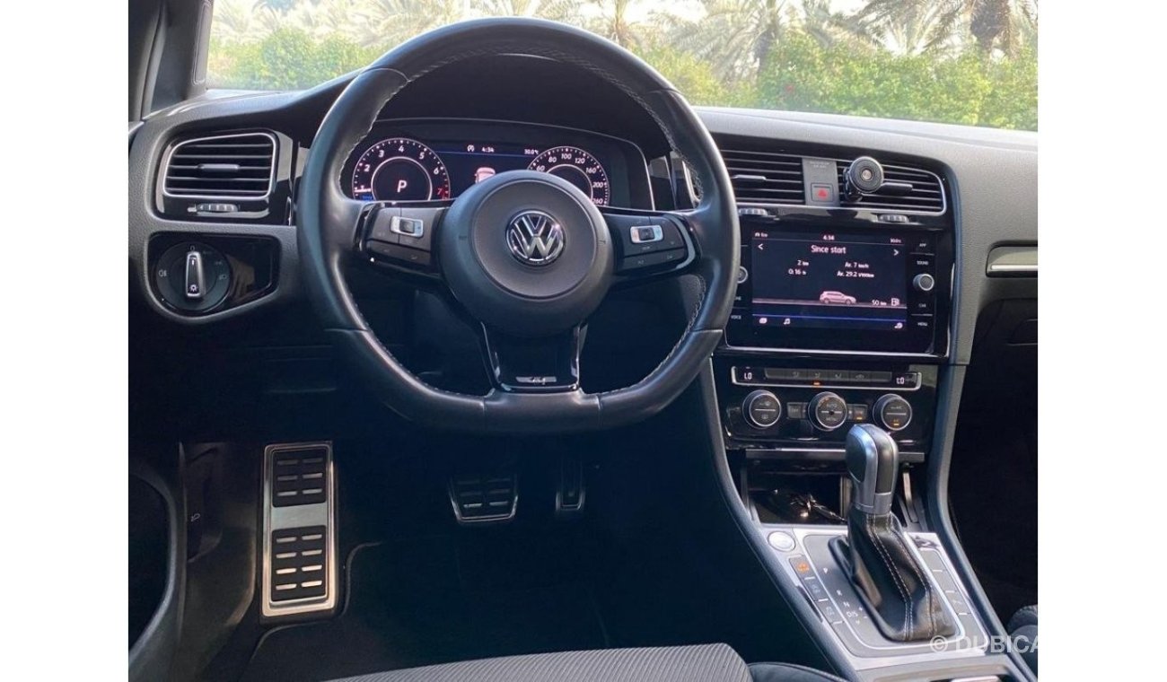 Volkswagen Golf R Sport VOLKSWAGEN GOLF R 2019 GCC ORIGINAL PAINT - UNDER WARRANTY - FULL SERVICE HISTORY AVAILABLE