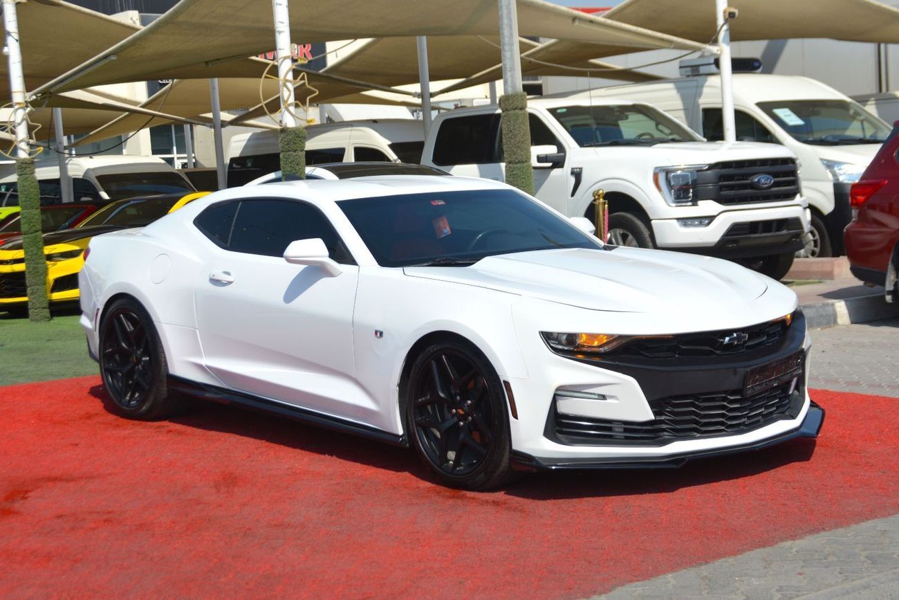 شيفروليه كامارو 1LT 3.6L (335 HP)