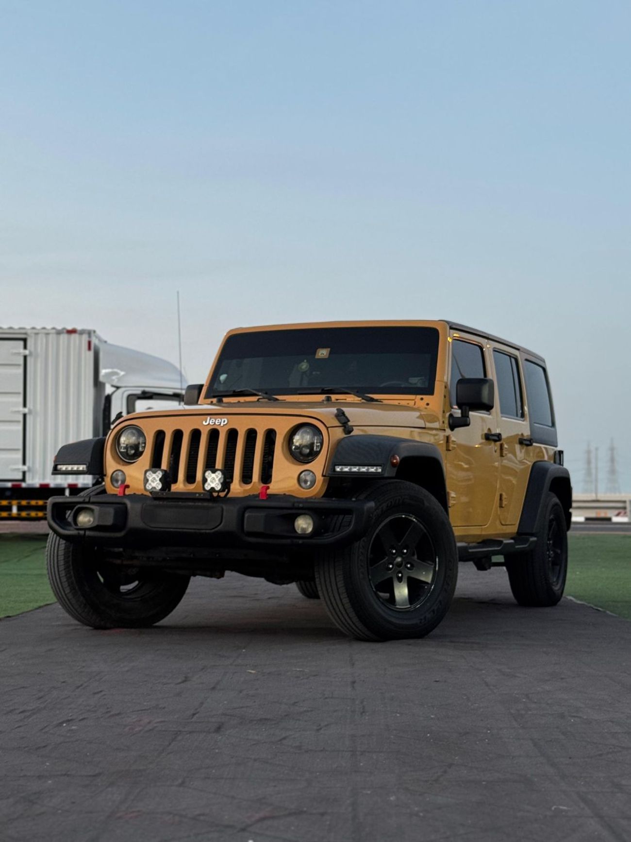 Jeep Wrangler Unlimited Sport 3.6L A/T