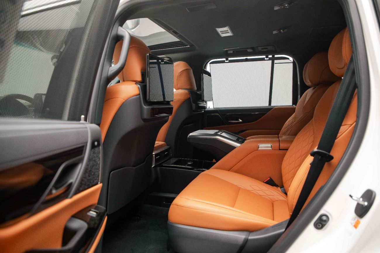 Lexus LX 600 VIP 3.5L - Sonic Quartz Inside VIP Sun Flair | Export Only