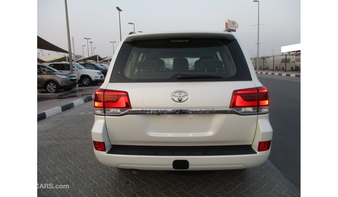 Toyota Land Cruiser 4.0L V6 Petrol GXR Auto (FOR EXPORT OUTSIDE GCC COUNTRIES)