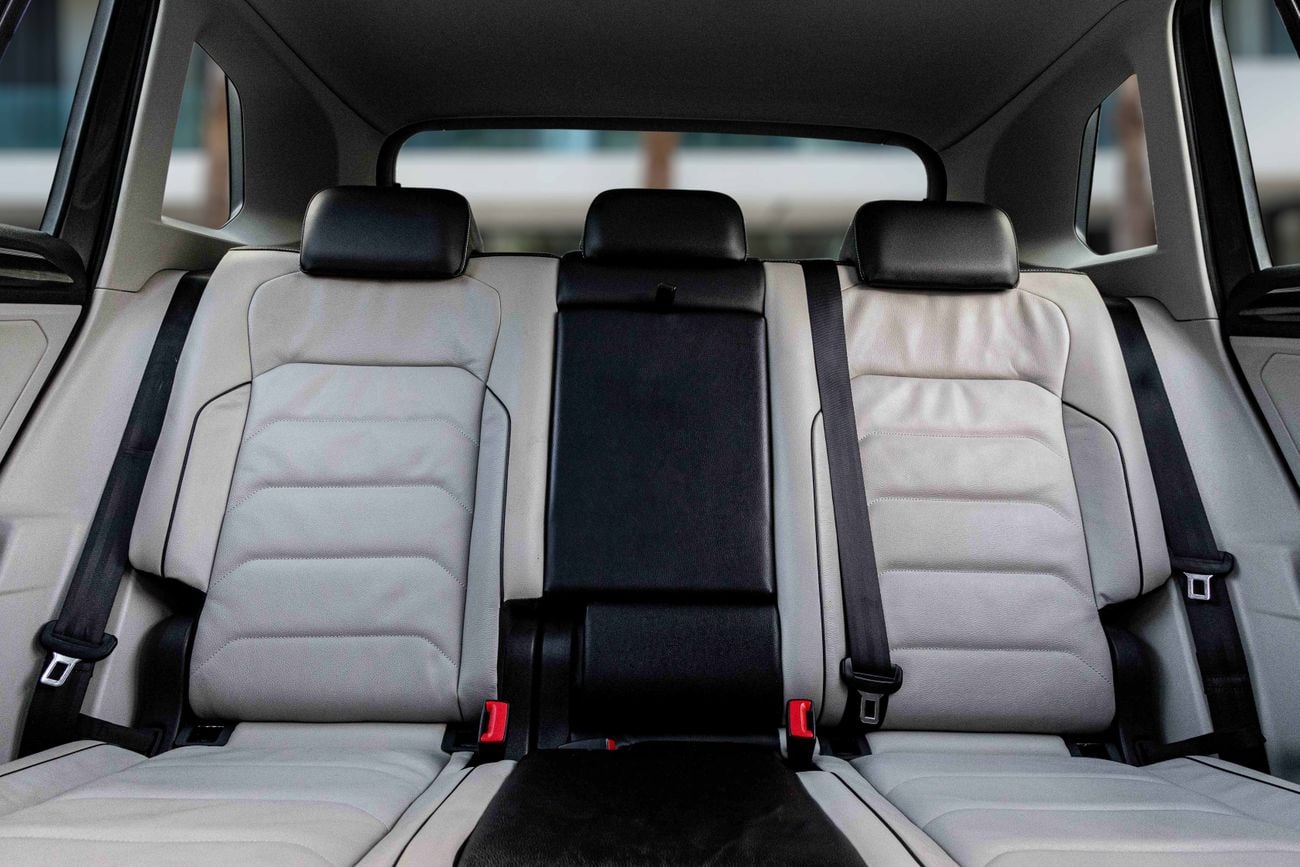 Volkswagen Tiguan Tiguan SEL | 1,273 P.M | 0% Downpayment | Tiguan SEL 2.0L | Under Warranty!