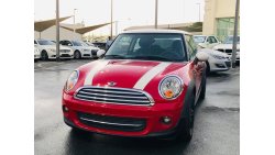 Mini Cooper Mini copper model 2013 GCC car prefect condition full option low mileage panoramic roof leather seat