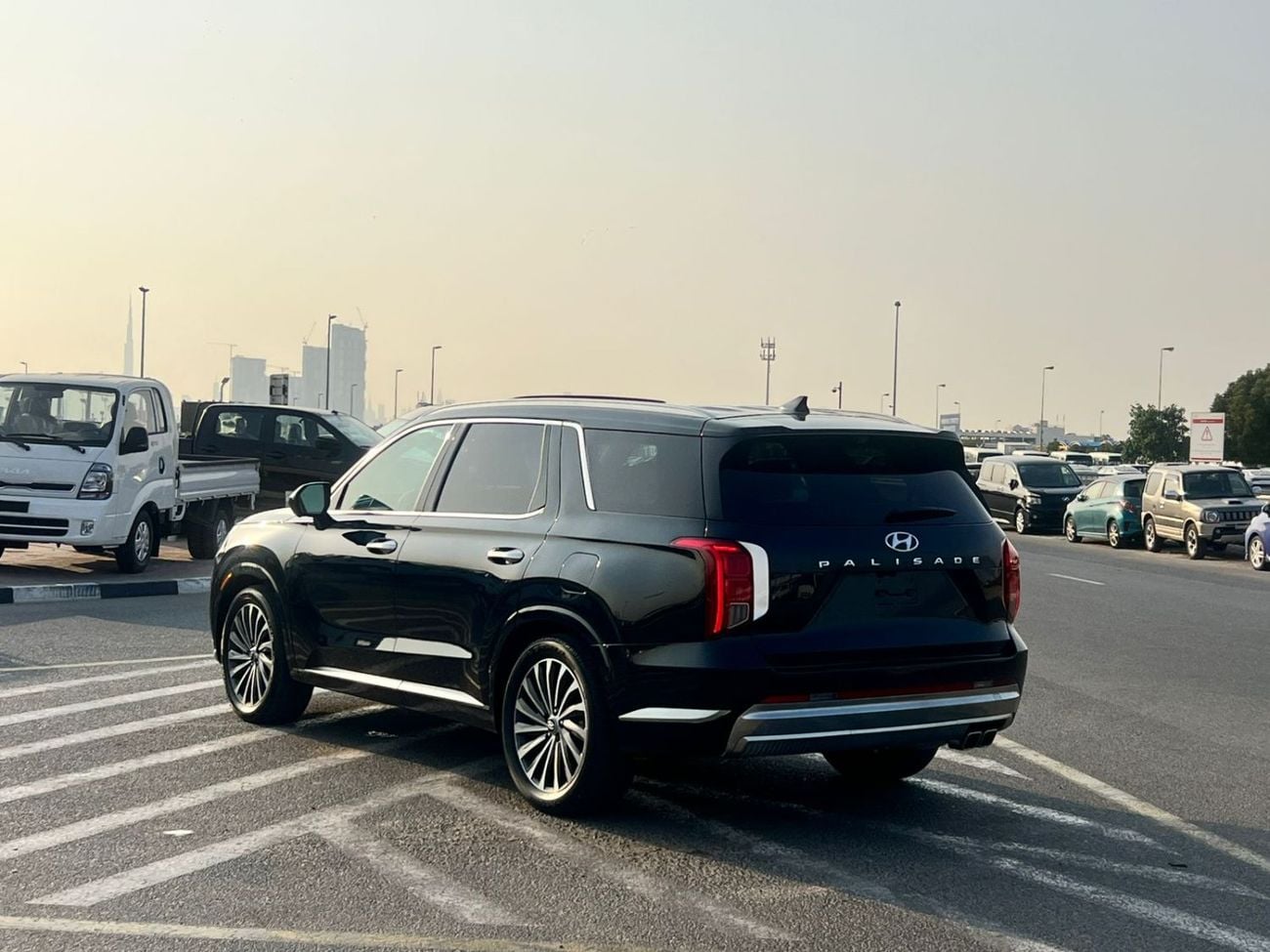 Hyundai Palisade 2023 Hyundai Palisade Calligraphy Edition Full Option Panoramic View - 360* 5 CAM - HUD - 3.8L  V6