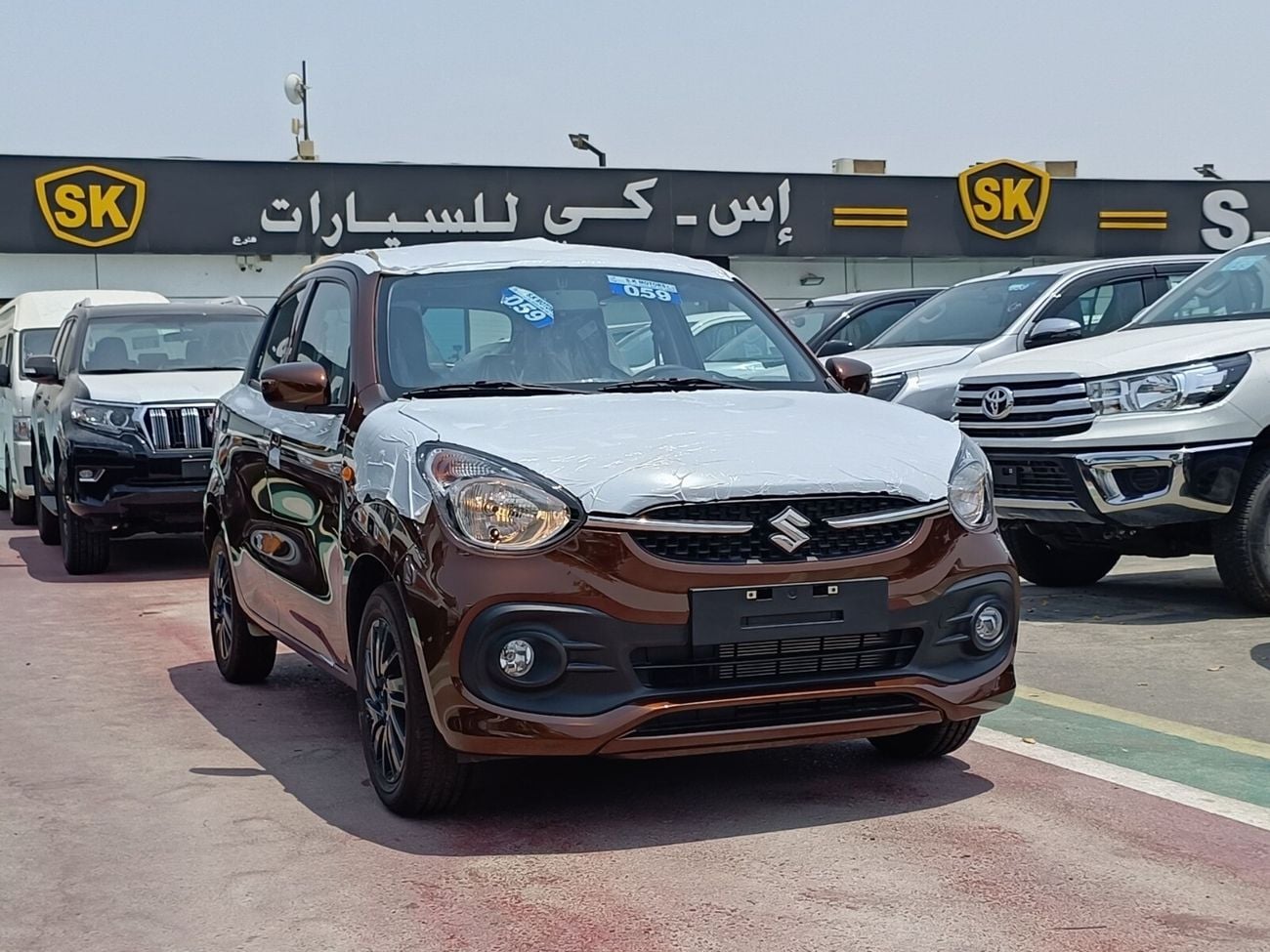 Suzuki Celerio 1.0L V4, GLX, Black Rims, A/T, Gear, SPECIAL OFFER  (CODE # CGLM)