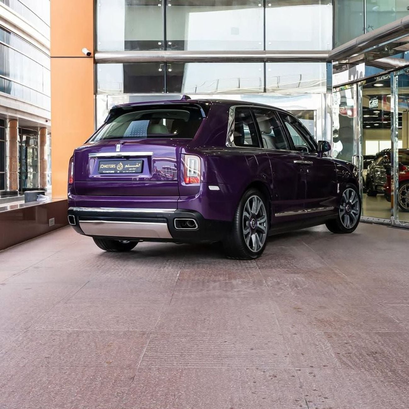 رولز رويس كولينان STD 2019 ROLLS ROYCE CULLINAN  GCC DONE 78,000KM
