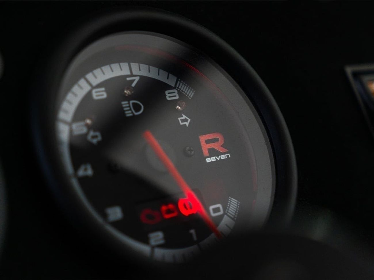 Caterham Seven 2024 Caterham 340R / Special Order in Mercedes Magno Hell Green Pearl / Bespoke High Option Order /