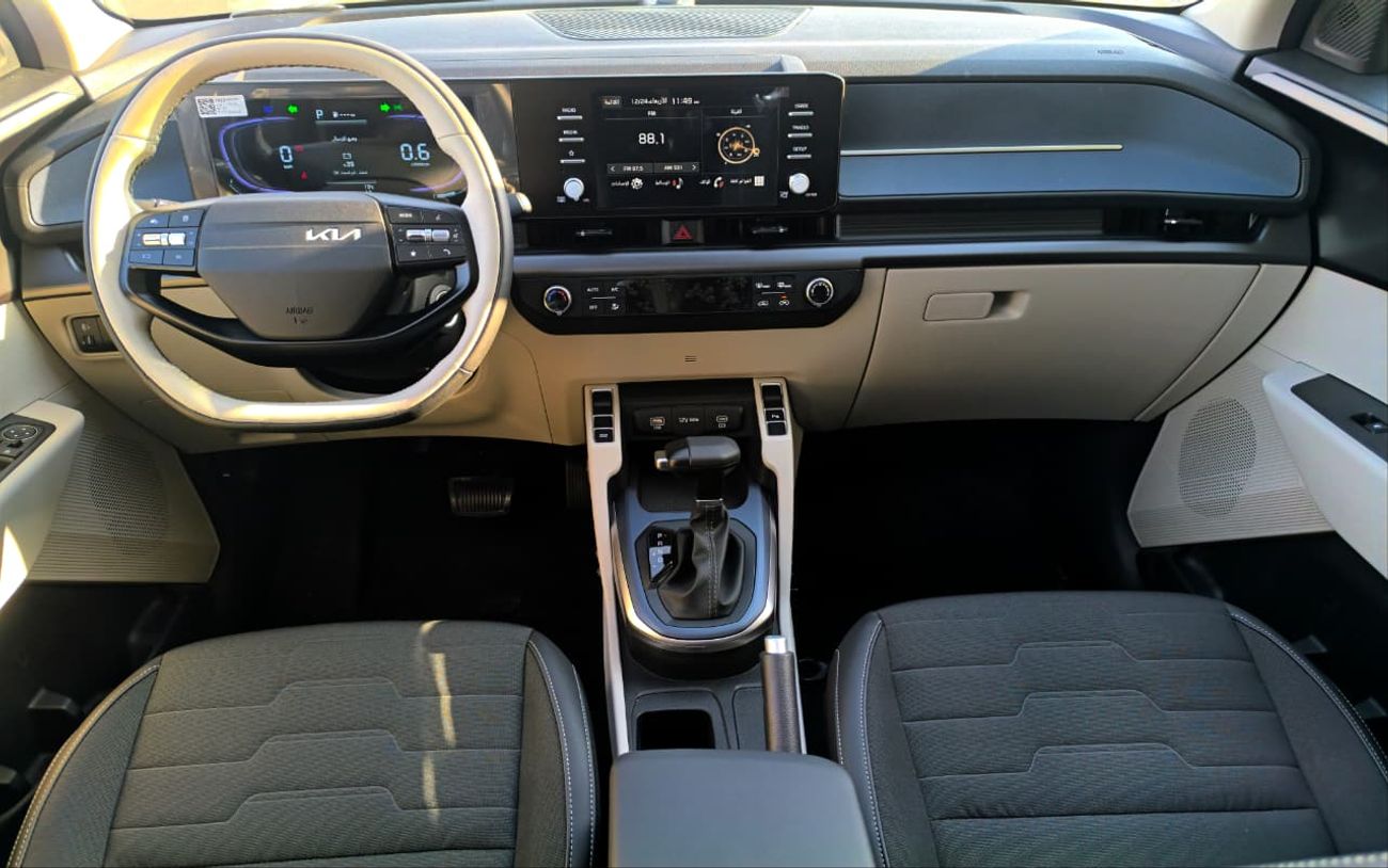 كيا كارينس 1.5L Mid Option GCC Specs 7 Seater Brand New 2026 Model