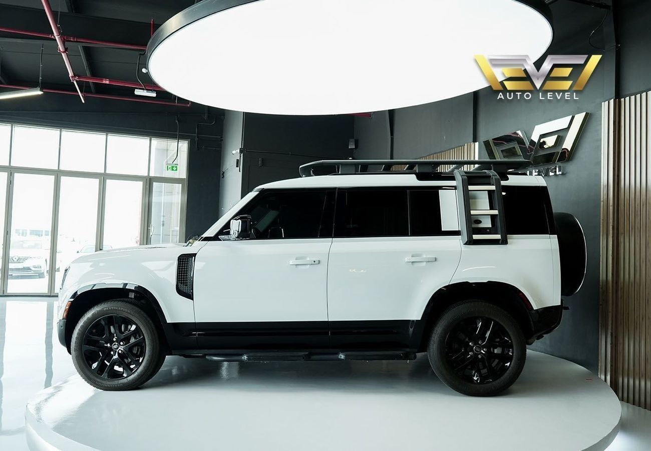لاند روفر ديفندر 110 HSE P400 3.0L Land Rover Defender 110 2022 - 7 Years warranty + 7 Years Service Contract