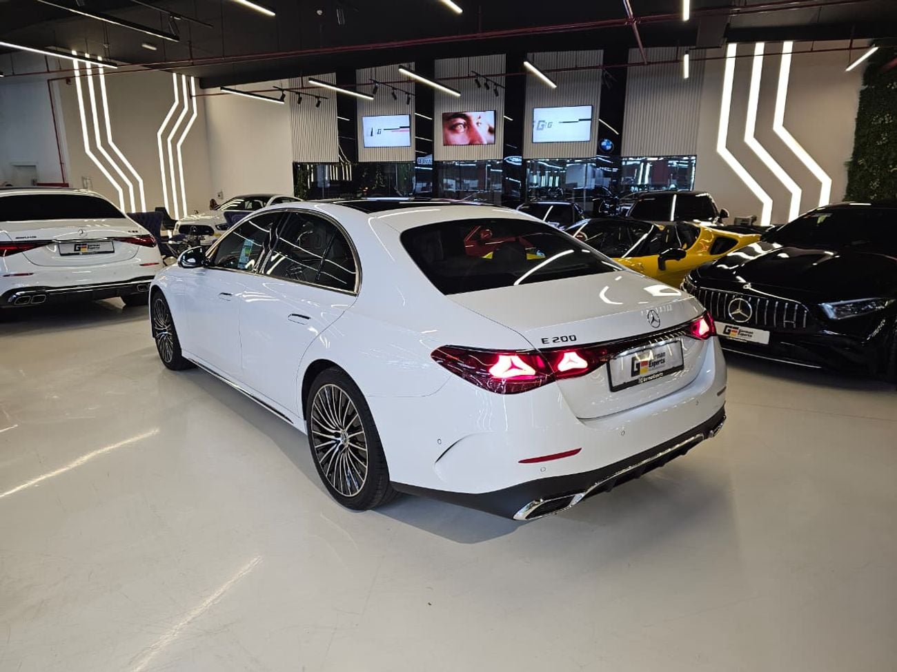 Mercedes-Benz E200 2026 Mercedes E200 Premium Plus |GCC Specs| Gargash Warranty 5 yearsh Warranty and Service