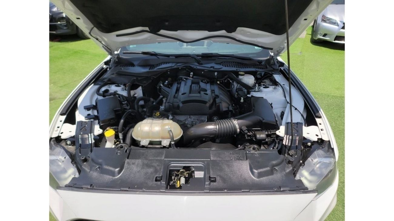 Ford Mustang Convertible