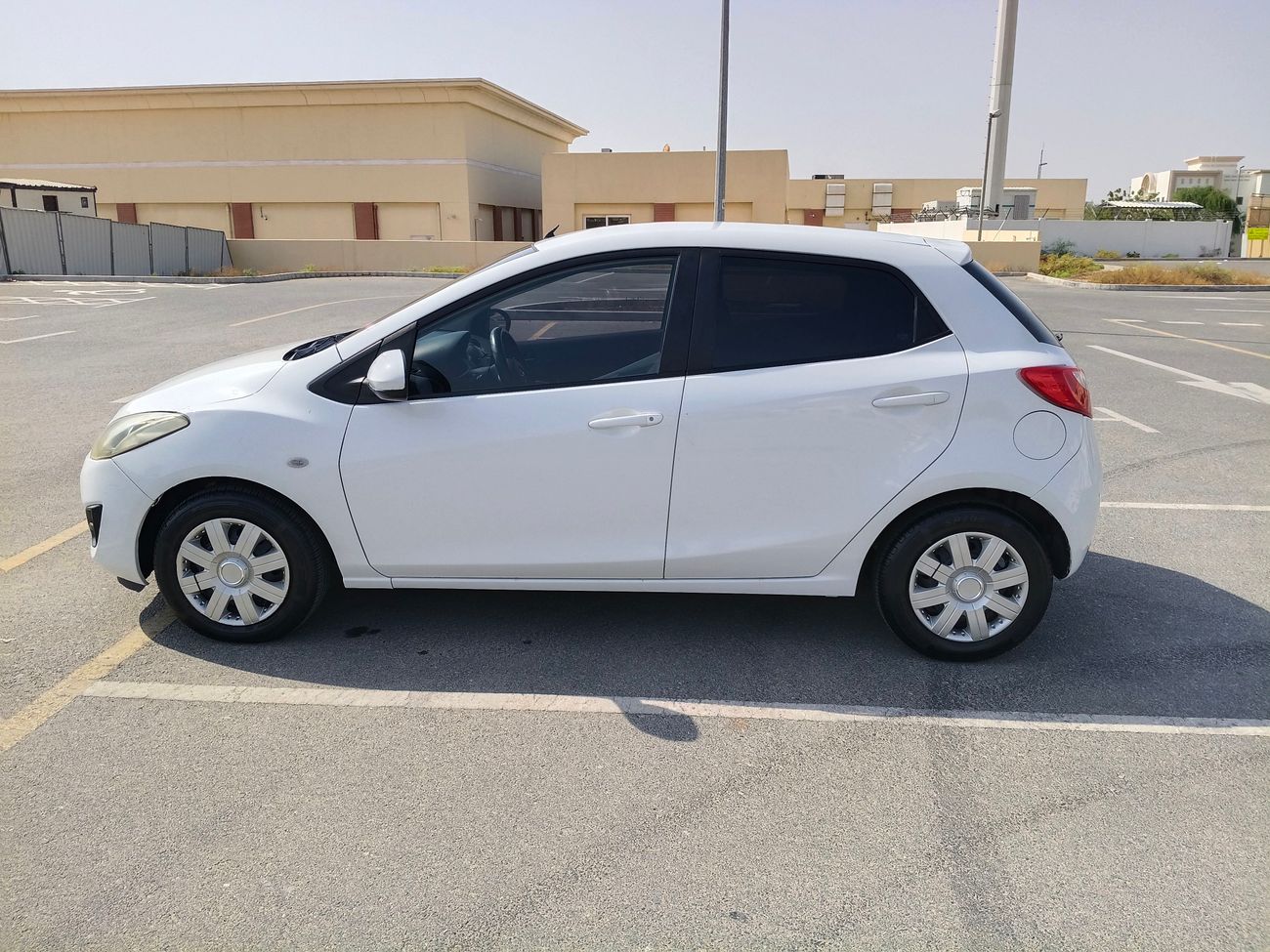 مازدا 2 R Grade 1.5L