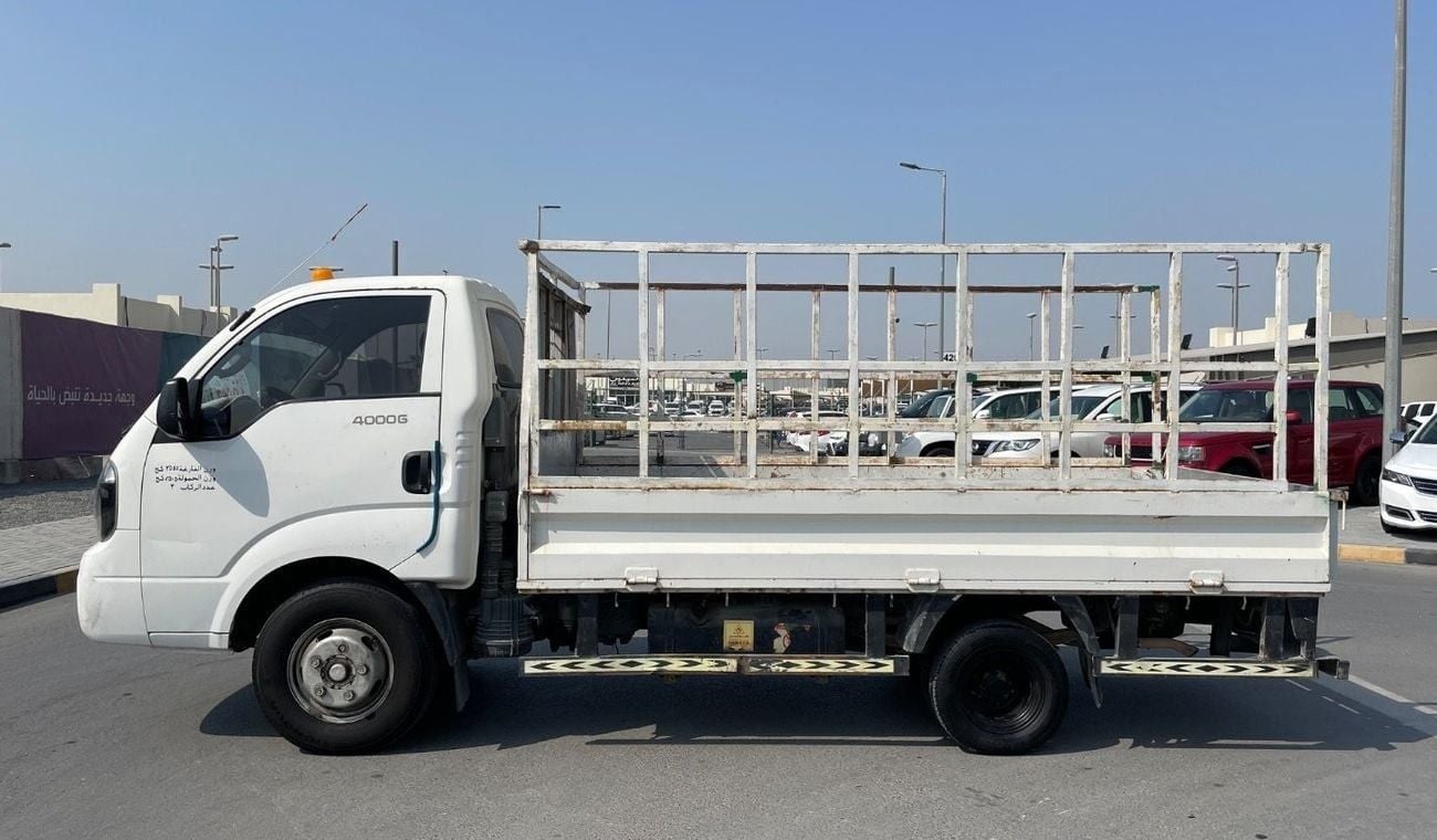 Kia K4000 2.5L, manual خليجي