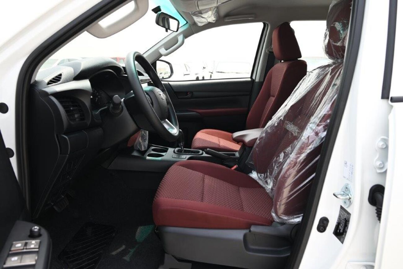 Toyota Hilux Double Cabin DLX-G 2.7L 4WD Automatic