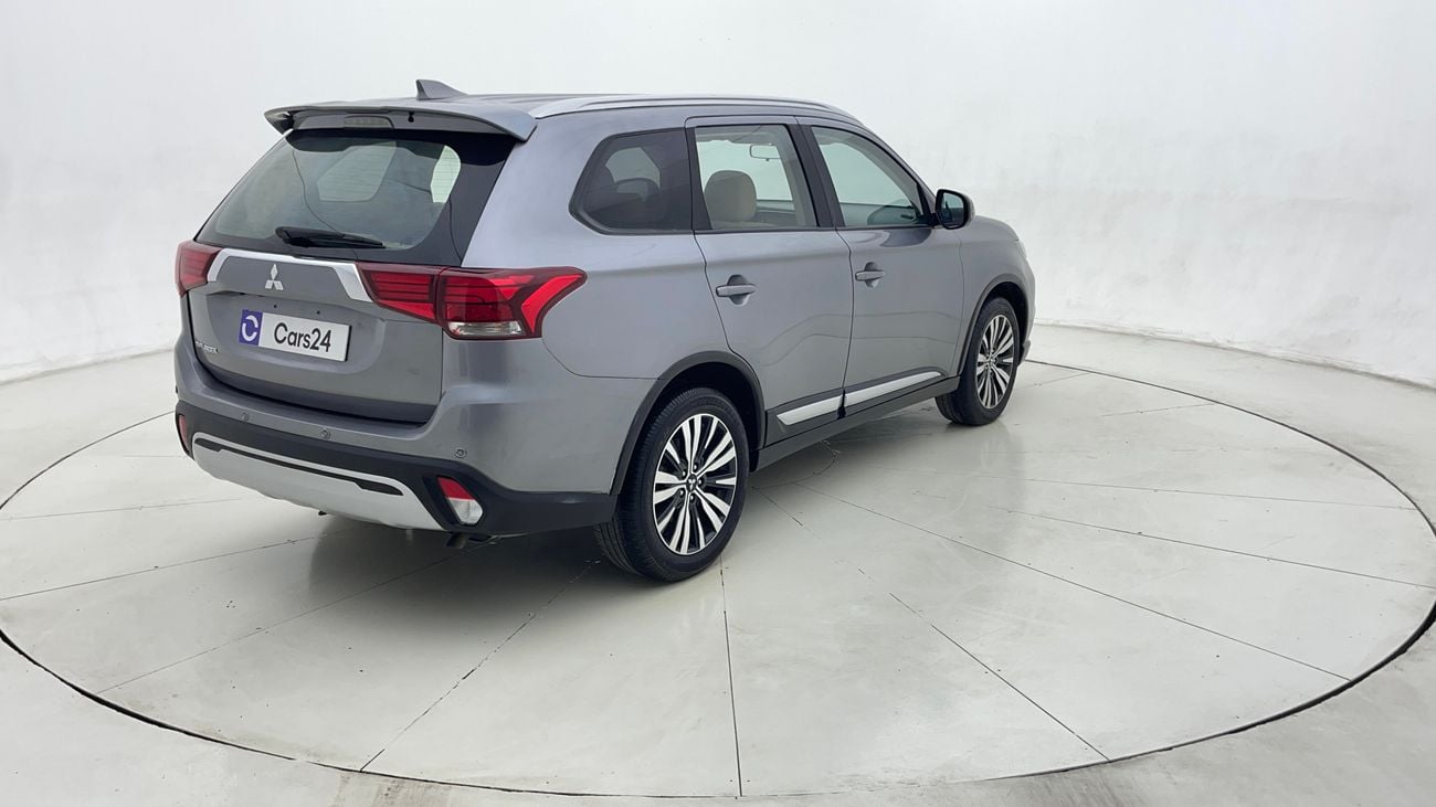Mitsubishi Outlander 2.5L GLX Mid Line 2022 GLX MID LINE | AED 779/Month | 0 DP | 30 Day Return | Warranty | Service Hist
