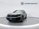 فولكس واجن طوارق ELEGANCE with Sunroof - Leather Seats 3L | 42,100 AED SAVINGS from New Car