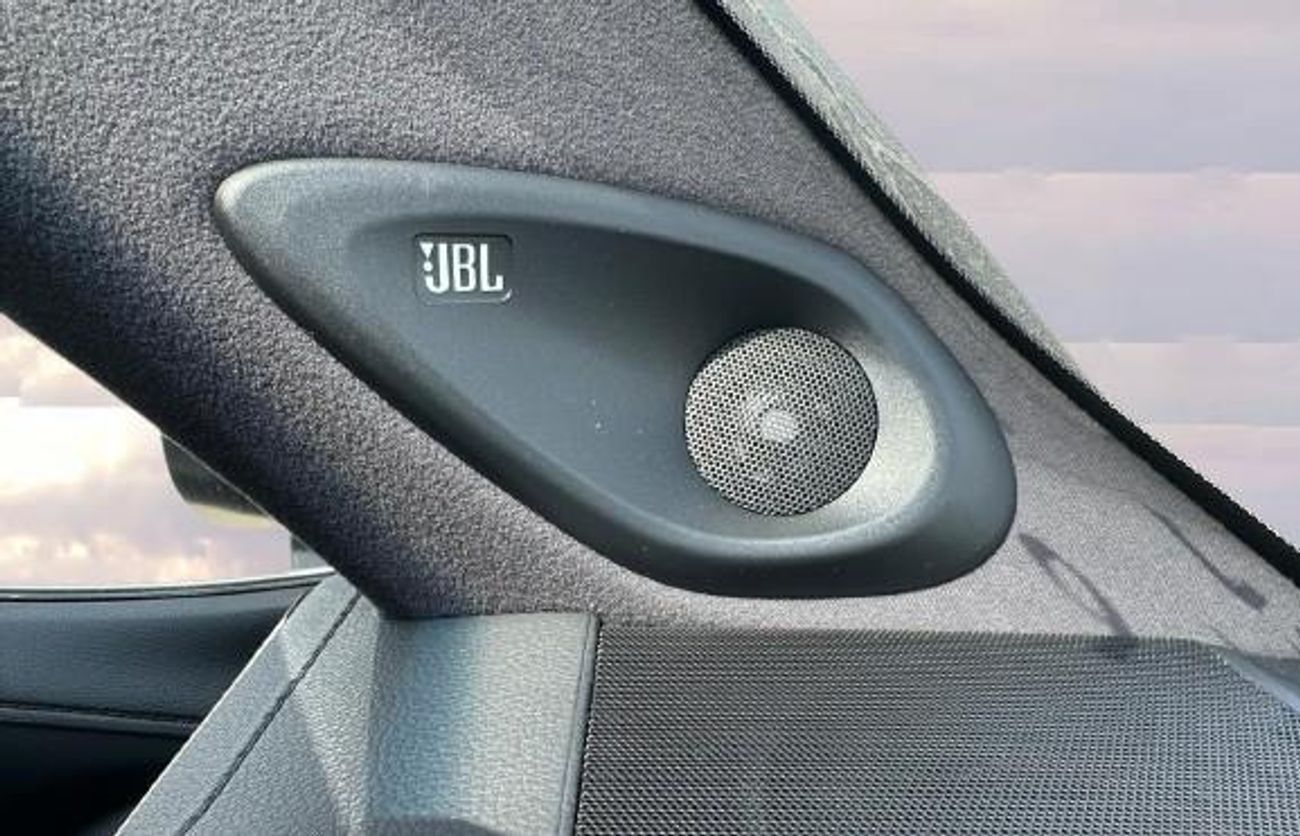 Toyota Land Cruiser 2025 Toyota Land Cruiser VX 3.5L AT Hybrid (High)