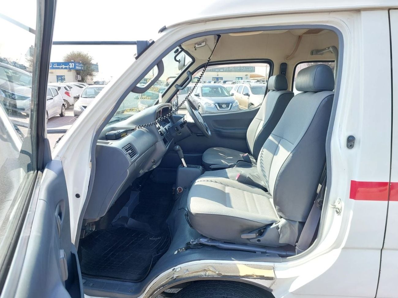 Toyota Hiace (RAMADAN OFFER) TOYOTA HIACE VAN AMBULANCE RHD 1997 MODEL 2.4 L PETROL AUTOMATIC(PM01771)