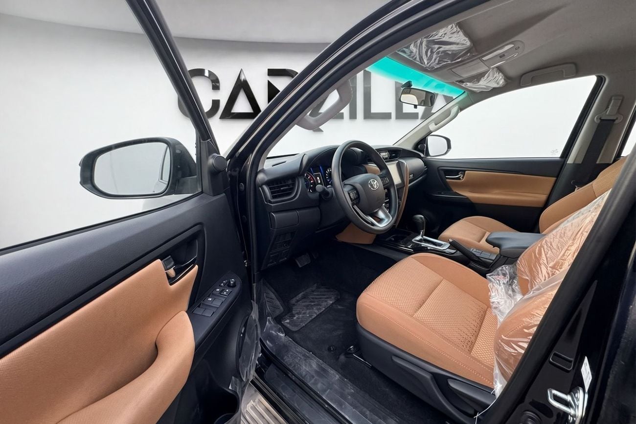 Toyota Fortuner SR5 l FOR EXPORT ONLY l Automatic l Brand New