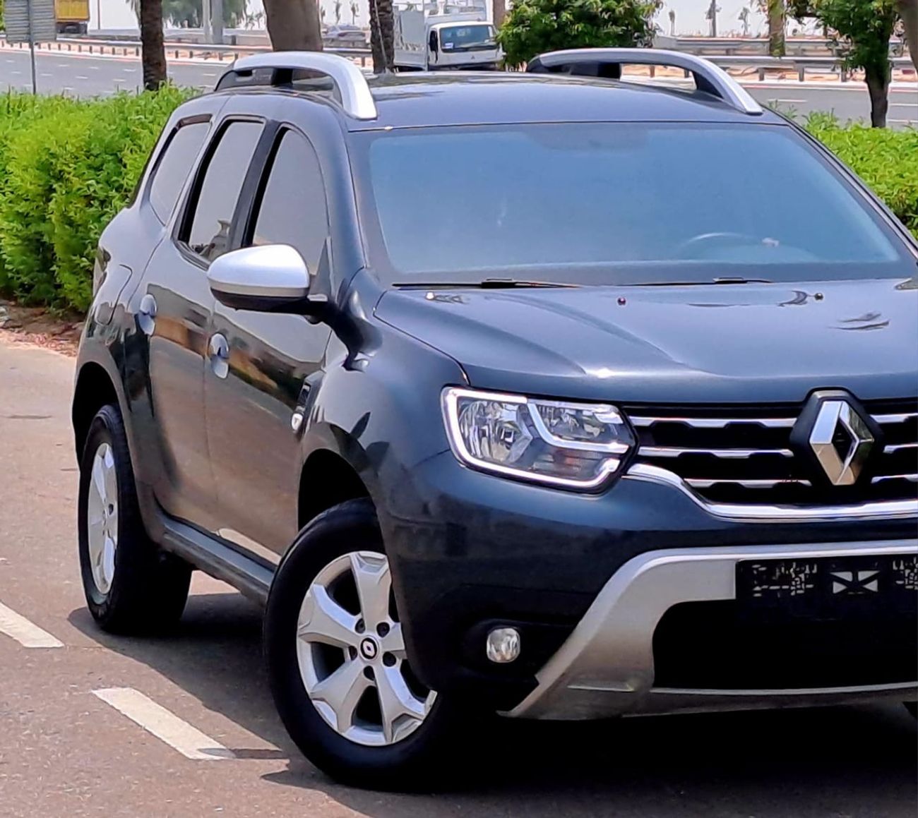 Renault Duster 520-Monthly l GCC l Cruise, Camera, 4x4 l Accident Free