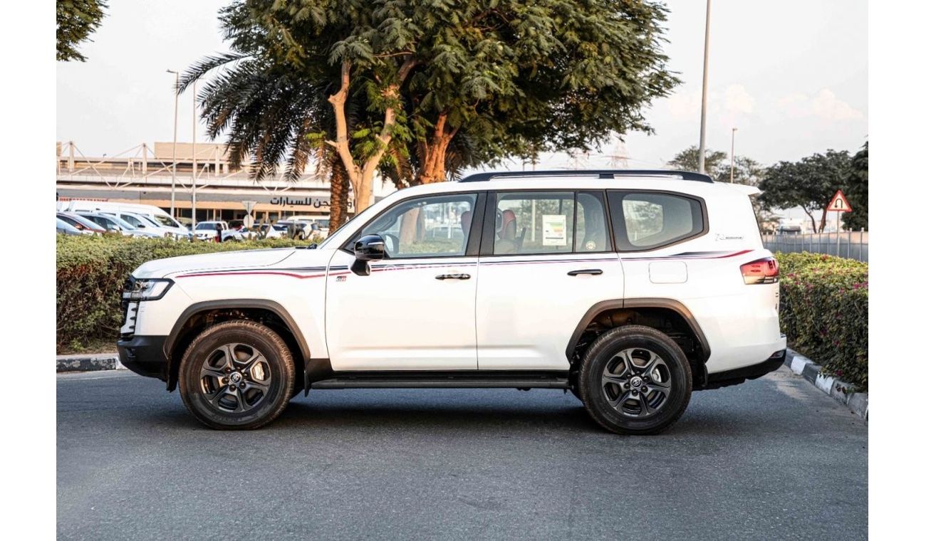 Toyota Land Cruiser 2022 Toyota LC300 3.5L GR Sports - Toyota Safety Sense + Adaptive Cruise + Seat Cooling(Fr+Re) + 360