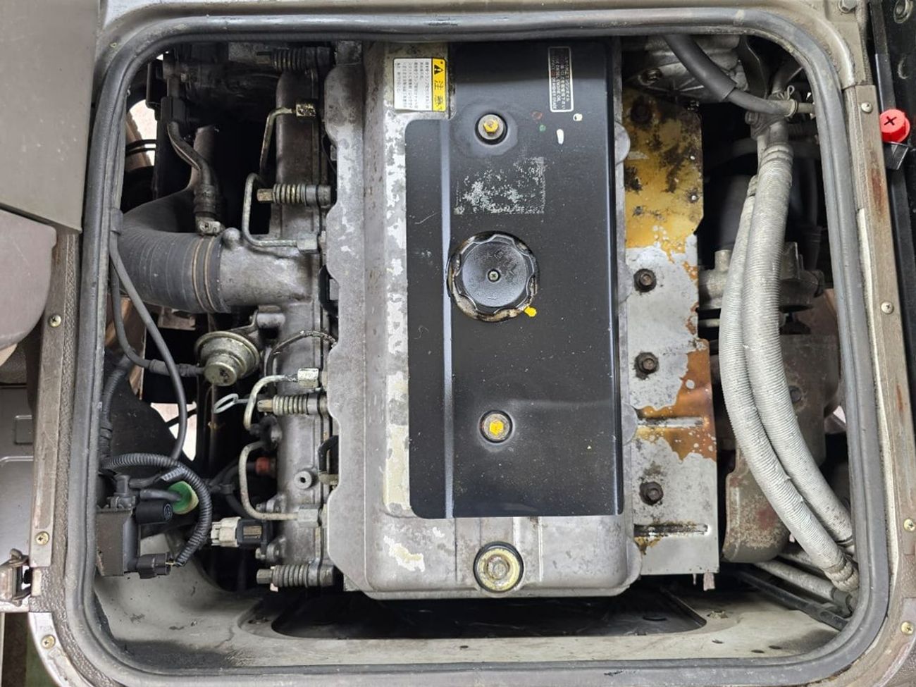 Mitsubishi Rosa MITSUBISHI ROSA BUS RHD 2002 MODEL 4.9 L DIESEL AUTOMATIC(PM00081)