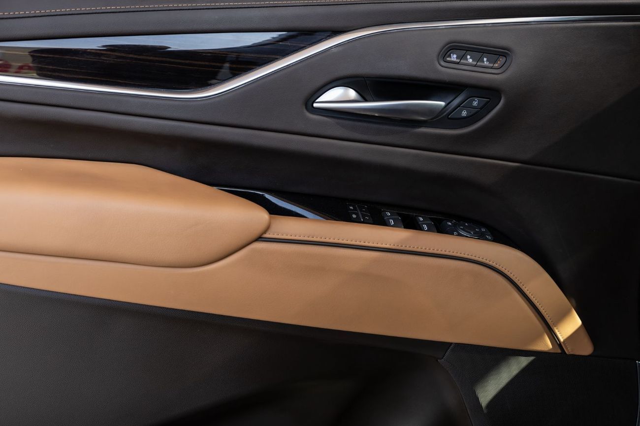 كاديلاك إسكالاد Premium Luxury 6.2L 4WD