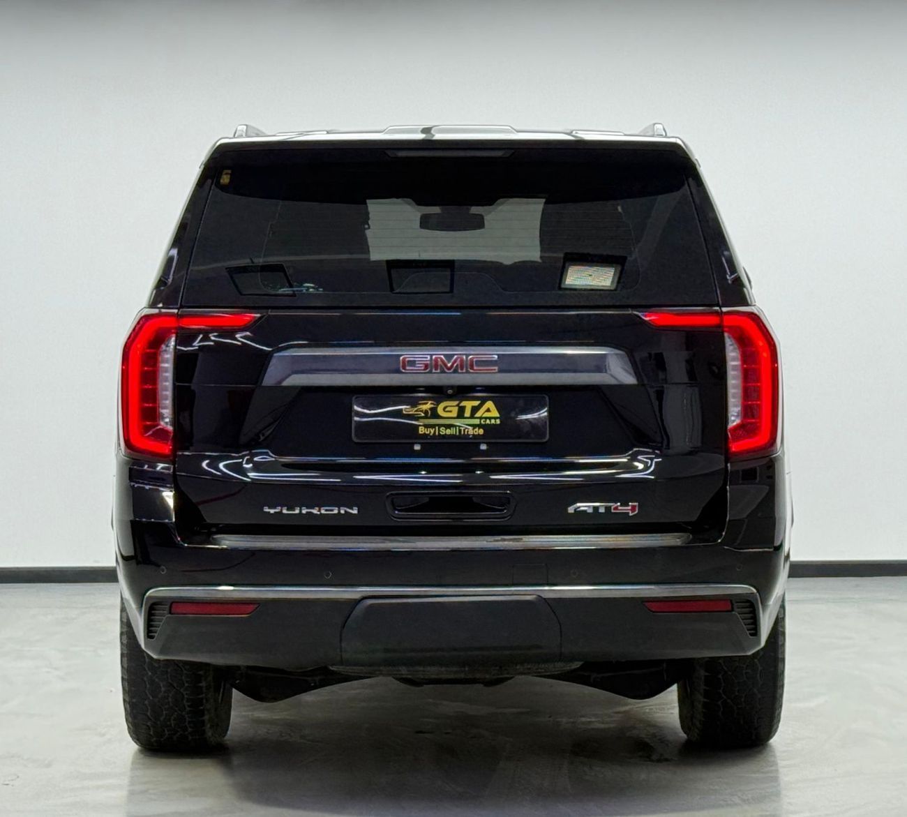 GMC Yukon AT4 5.3L 2022 GMC Yukon AT4, Warranty, Full Service History, Fully Loaded, Excellent Condition, GCC