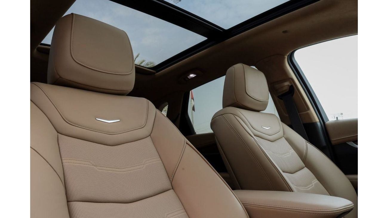 كاديلاك XT5 Cadillac XT5 Premium Luxury 2022 European Spec (BRAND NEW) under Warranty with Flexible Down-Payment