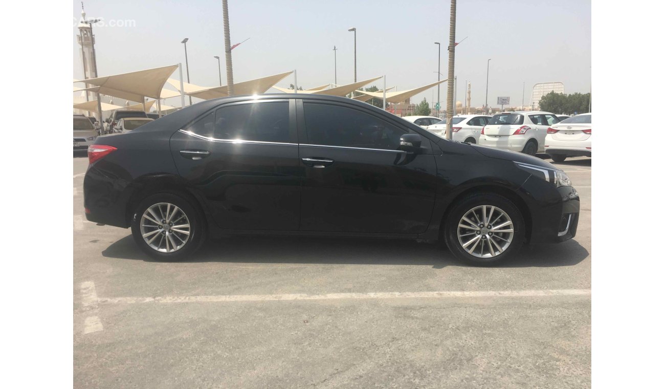 Toyota Corolla ٢.٠