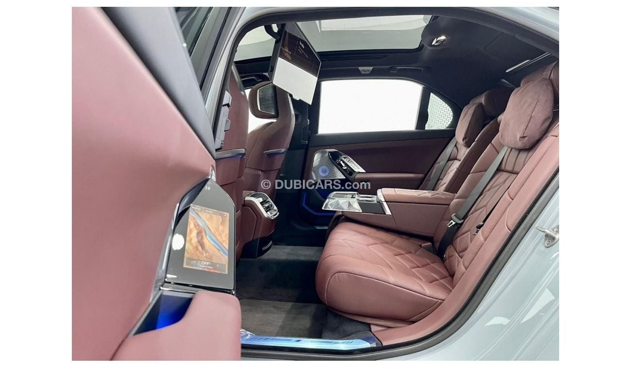 BMW 740Li 2023 BMW 740i M Sport, Jan 2028 BMW Warranty + Service Package, Fully Loaded, GCC