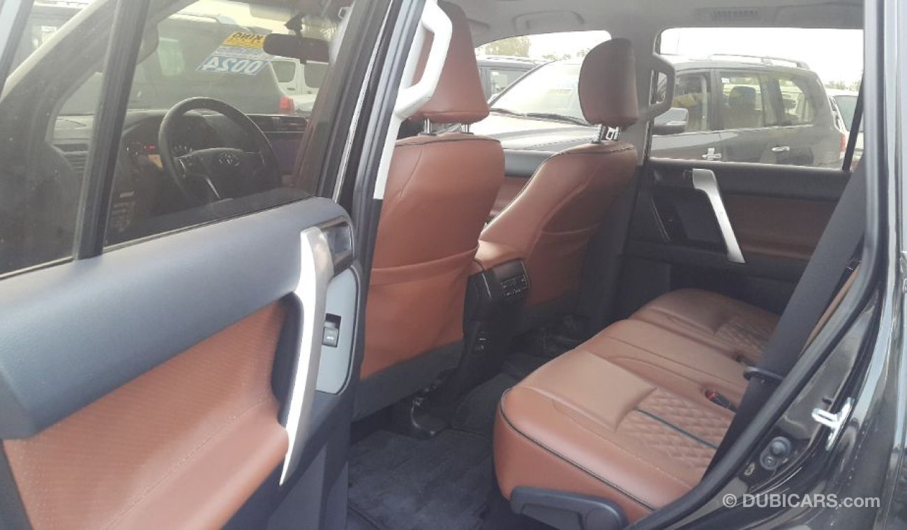 Toyota Prado VXR FULL OPTION SUNROOF 2019 MODEL