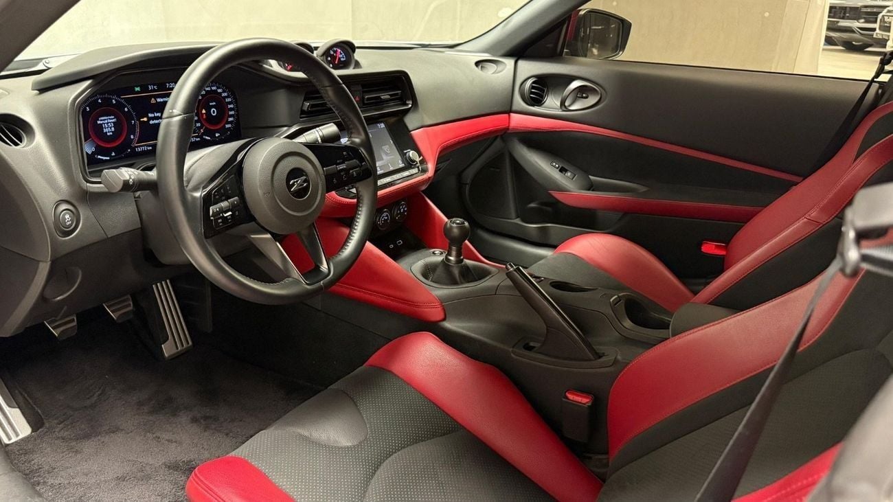 نيسان Z AT Performance 3.0L