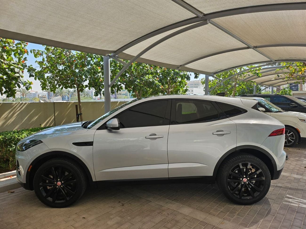 جاكوار E Pace R-DYNAMIC S P200