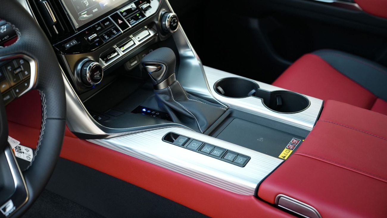 Lexus LX 600 F Sport 3.5L 5 SEATS 2025 MY EXPORT PRICE