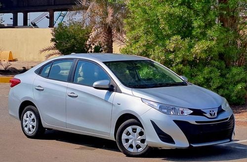 Toyota Yaris SE 1.5L Sedan  520-Monthly l GCC l Cruise, Camera, GPS l Accident Free