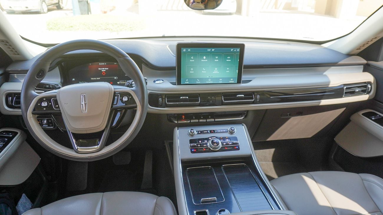 Lincoln Aviator Std 3.0L