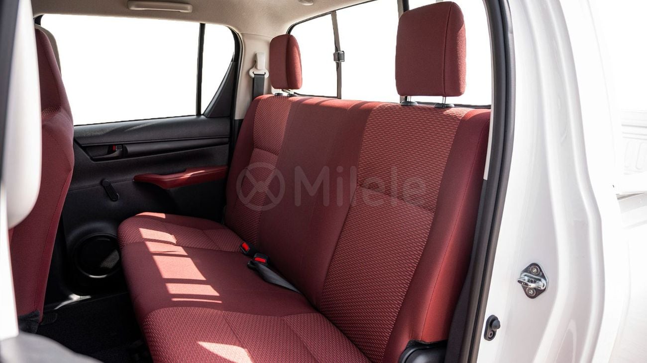 Toyota Hilux DLX