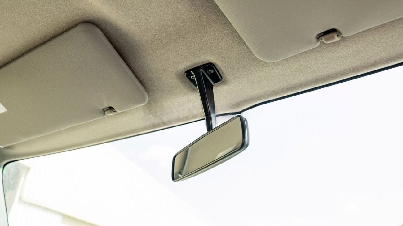 Hino 300 HINO 300  SC CARGO TRUCK 4.0D MT MY2024– WHITE