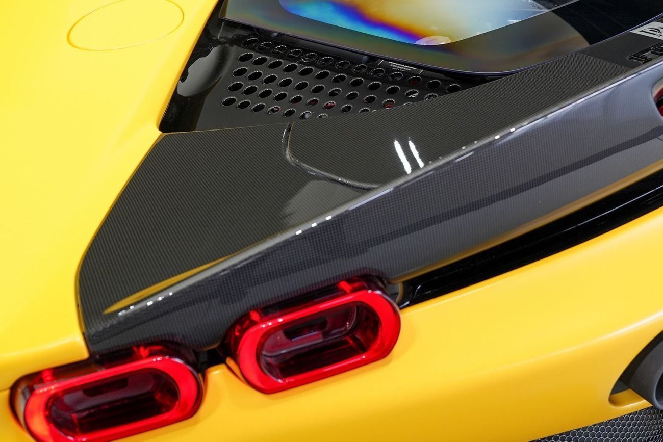 فيراري SF90 ستراديل STRADALE