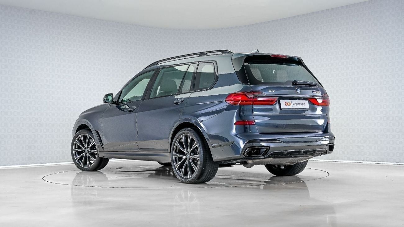 BMW X7 M50i 4.4L (530 HP) UAE's Very Best Example | 2 Years Free Servicing | AED 3,870 Per Month