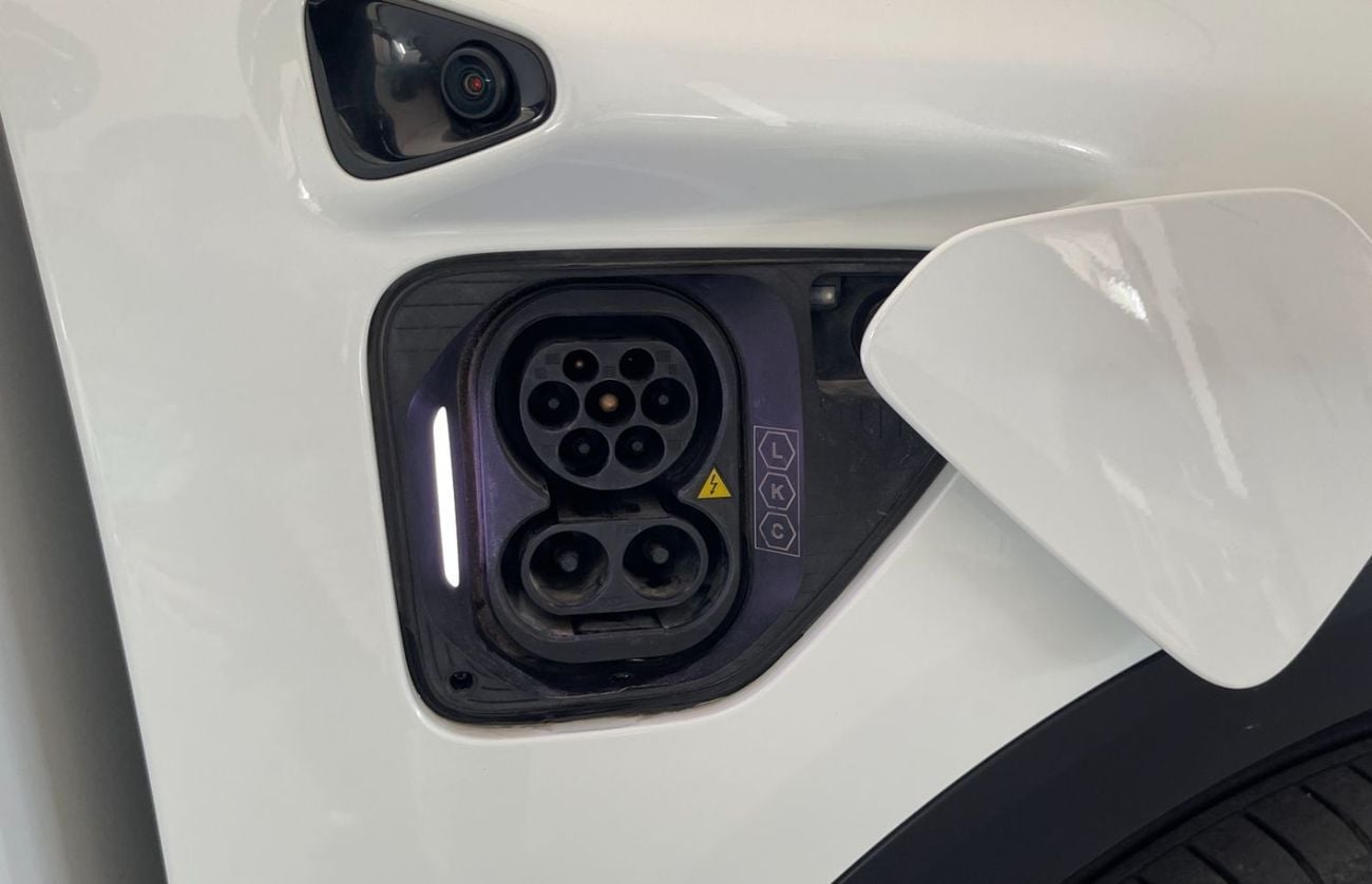 Nio EL8 Edition | 644 HP Ultra-Luxury 6-Seater SUV - Electric