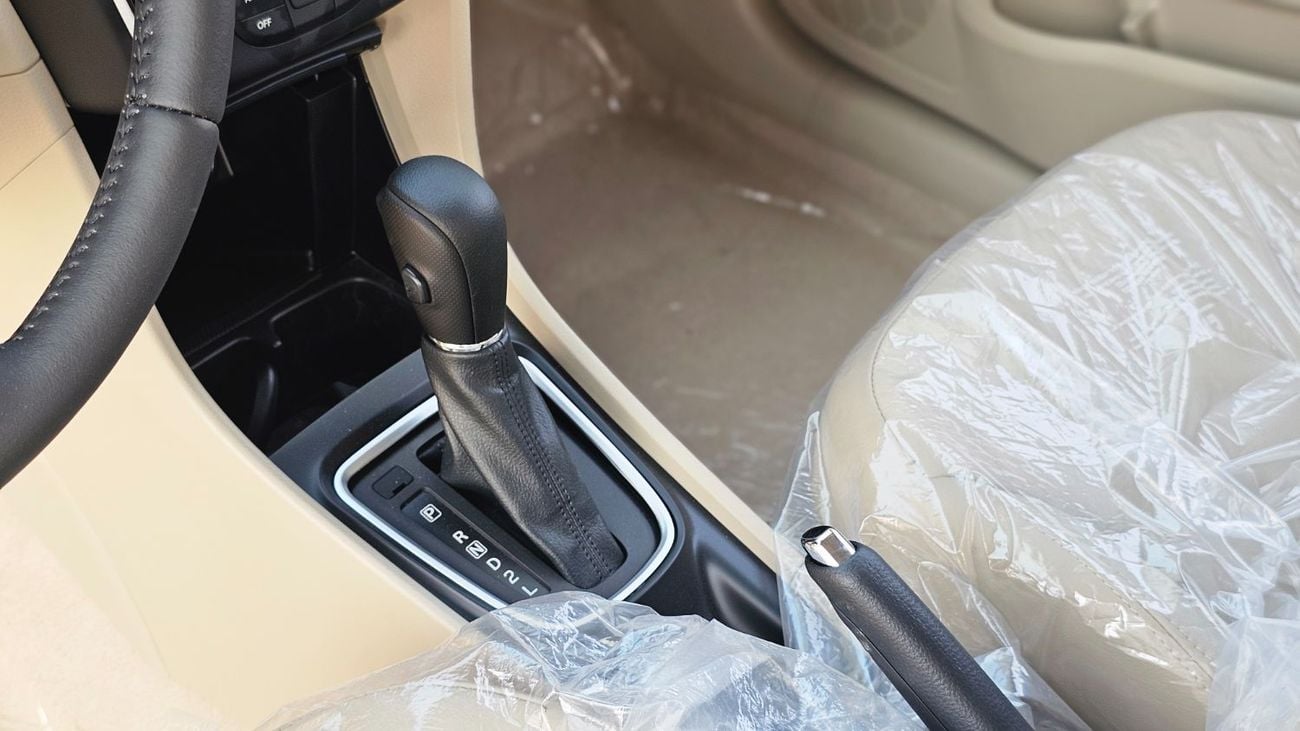 سوزوكي سياز Suzuki Ciaz GLX AT 2025 GCC Specs