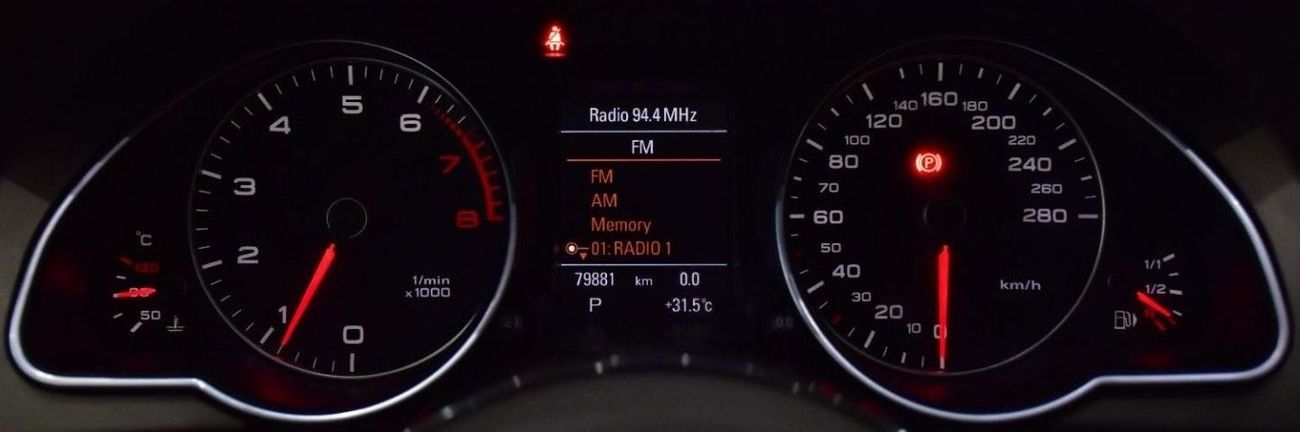 أودي A5 EXCELLENT DEAL for our Audi A5 35TFSi S-Line Coupe ( 2015 Model ) in Grey Color GCC Specs