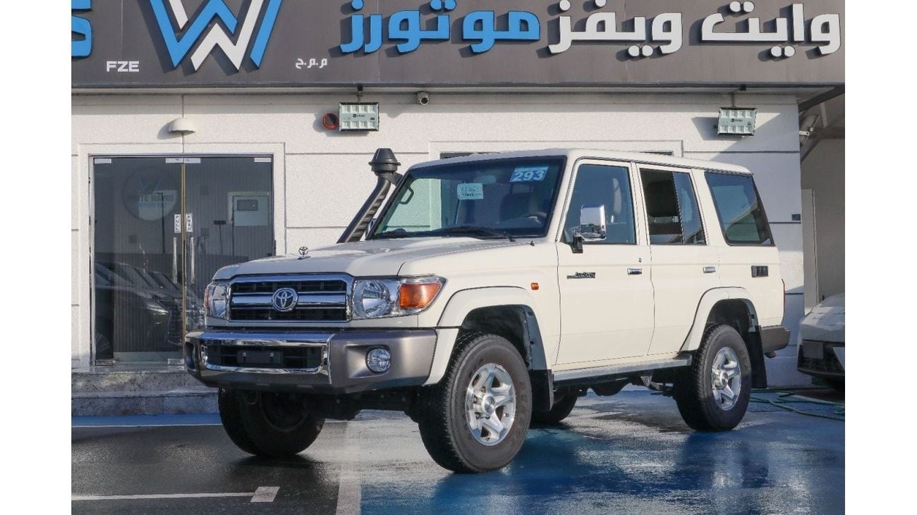 تويوتا لاند كروزر 70 toyota land cruiser hard top 4.0L 2023