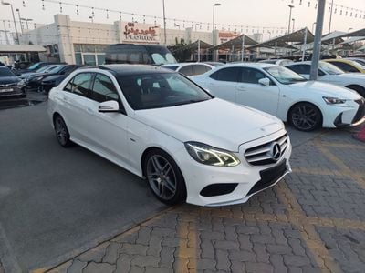 Mercedes-Benz E300 Premium + 2.0L